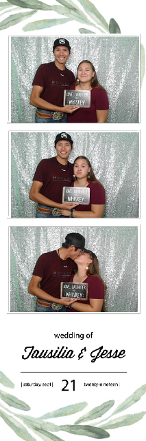 Tausila and Jesse's Wedding | View more photos from the event at gallery.photoboothbillings.com/u/PhotoBoothBillings/Tausila-and-Jesses-Wedding
